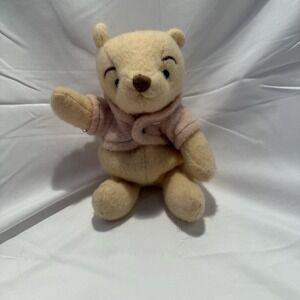walt disney classic winnie the pooh bean bag 7" plush